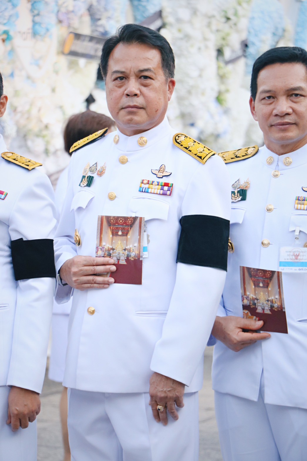 title - ส.ป.ก. ร่วมพิธีวางพวงมาลาถวายราชสักการะ ในพระพิธีธรรมสวดพระอภิธรรมพระบรมศพ สมเด็จพระนางเจ้าสิริกิติ์ พระบรมราชินีนาถ พระบรมราชชนนีพันปีหลวง ณ พระที่นั่งดุสิตมหาปราสาท
